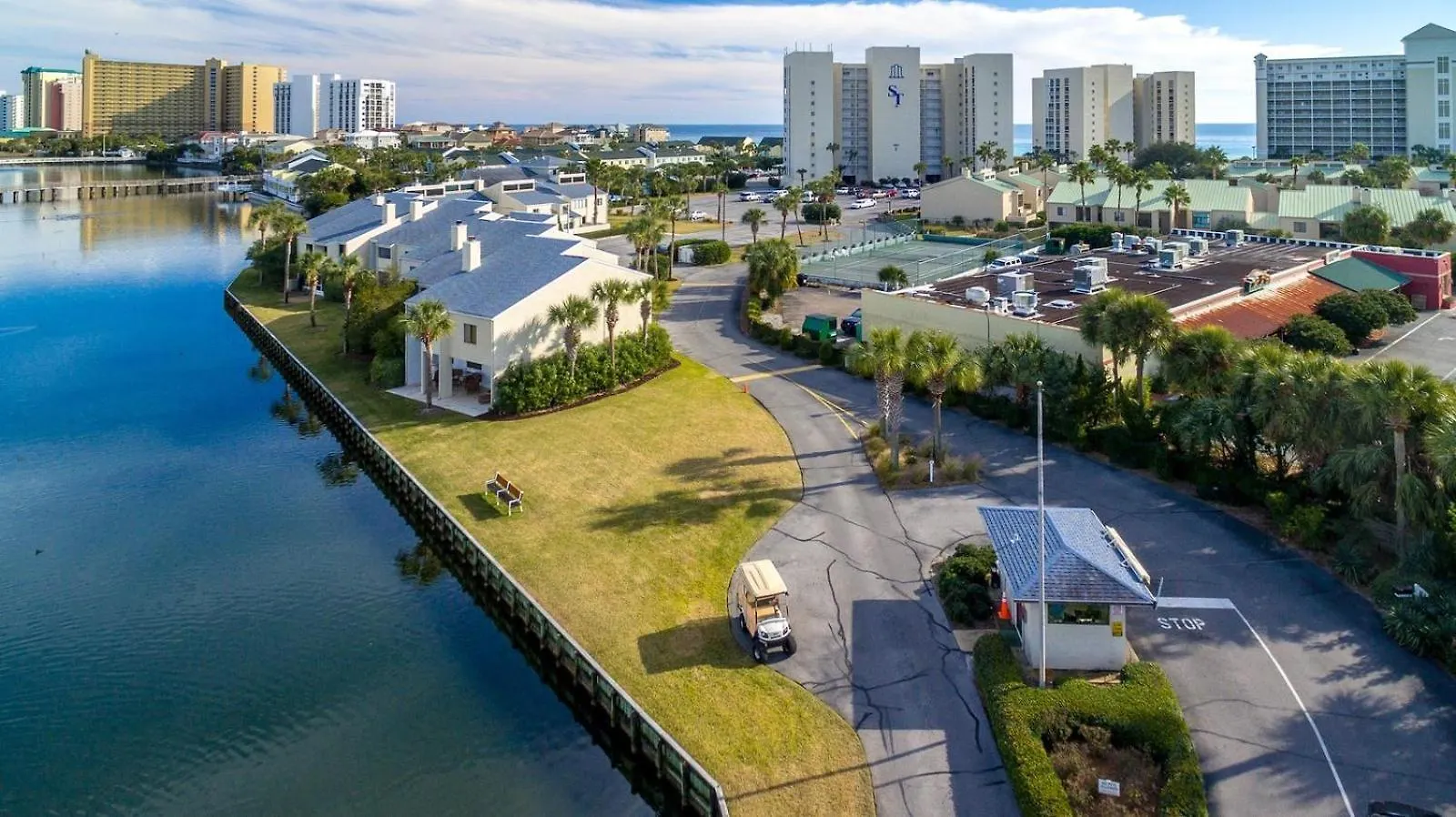 1094-Shoreline Towers - Spring Price Drop - Free Beach Setup Destin