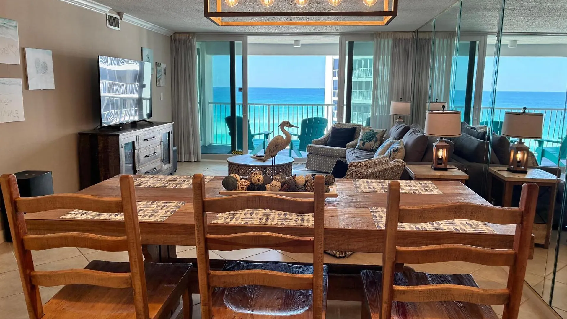 1094-Shoreline Towers - Spring Price Drop - Free Beach Setup Destin Holiday home